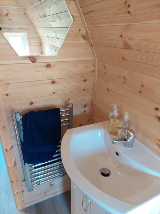 Апартаменти High Whashton Springs Glamping Pod, Richmond Yorks Екстер'єр фото